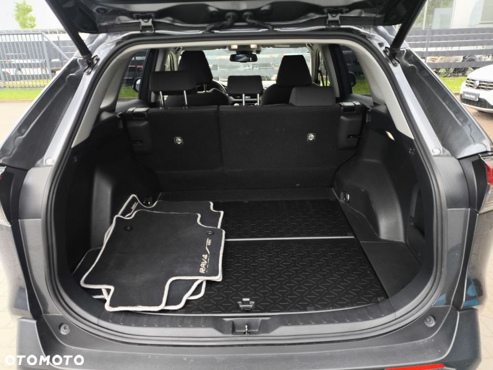Toyota RAV4 - 13