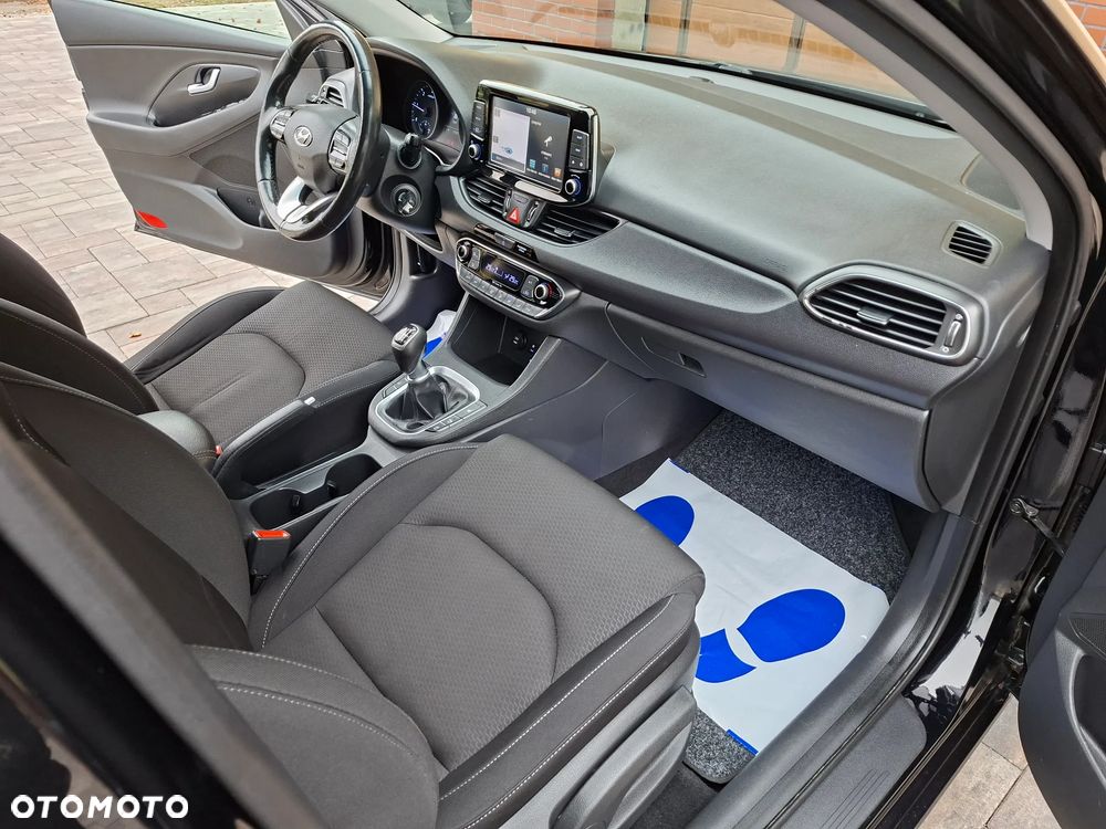 Hyundai i30 - 17