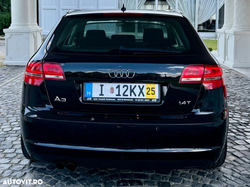 Audi A3 1.4 TFSI Sportback Attraction - 12