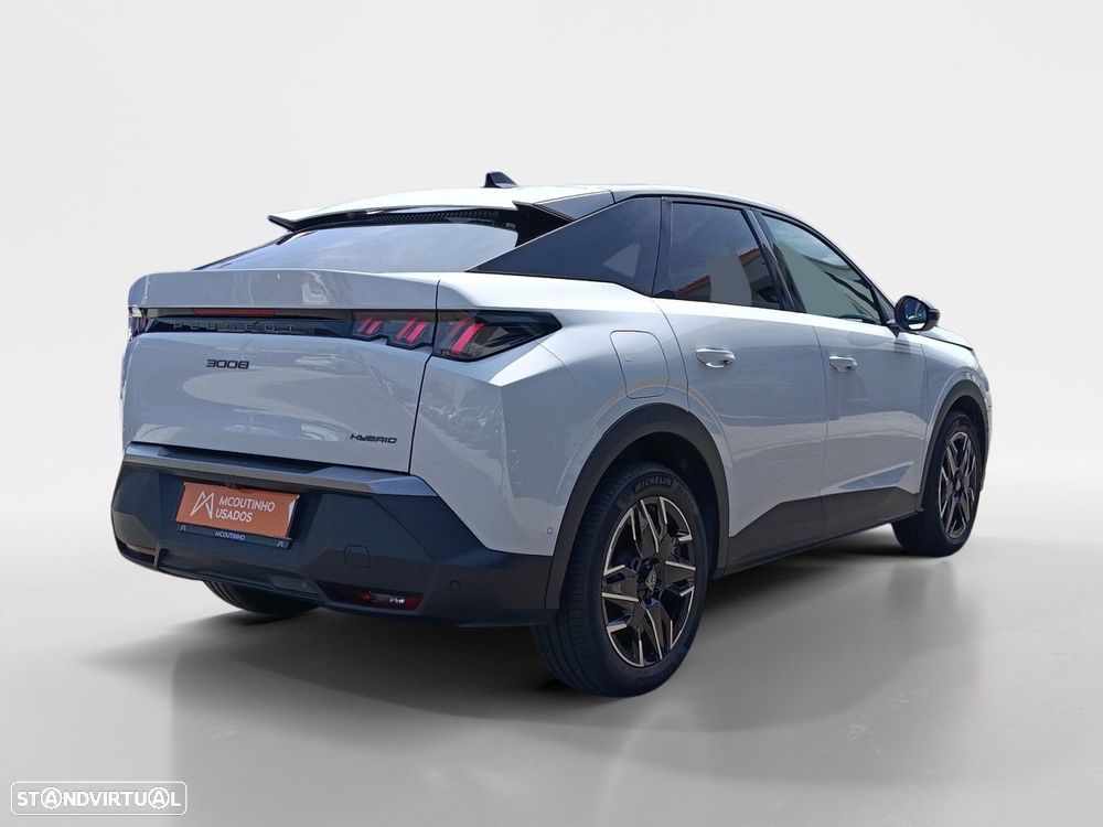 Peugeot 3008 1.2 Hybrid Allure e-DCS6 — fotografia 5
