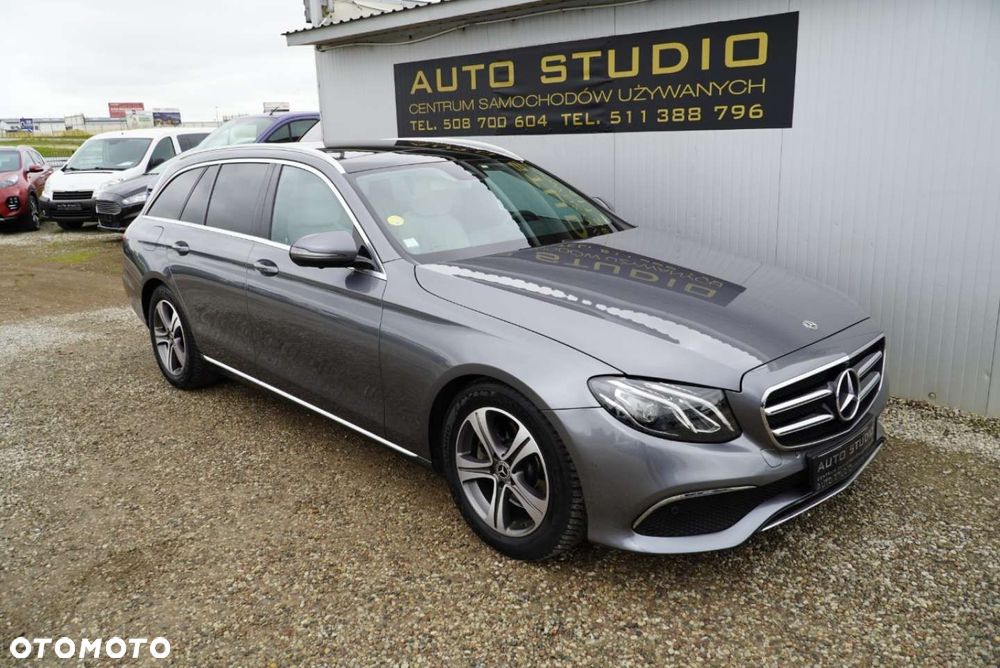 Mercedes-Benz Klasa E 220 d 9G-TRONIC Exclusive - 39