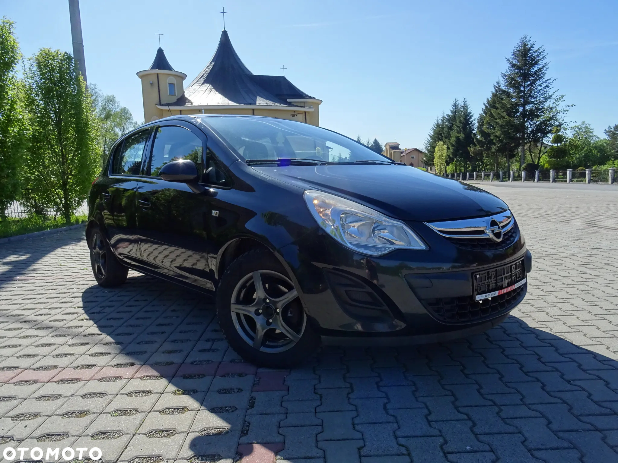 Opel Corsa 1.4 16V Satellite - 13