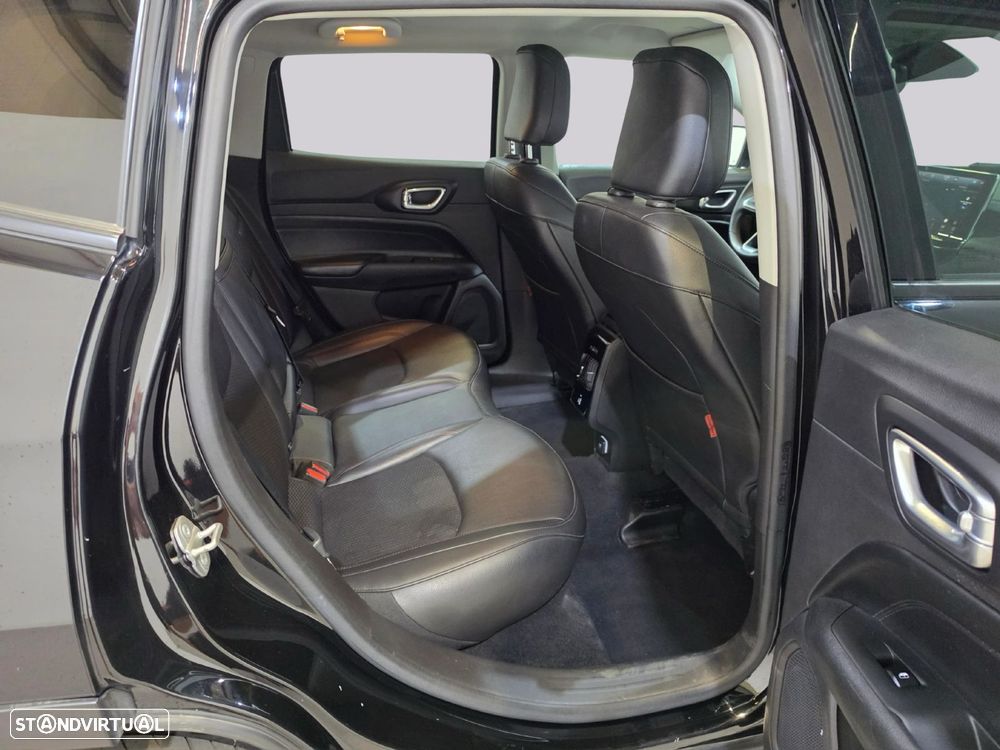 Jeep Compass - 13
