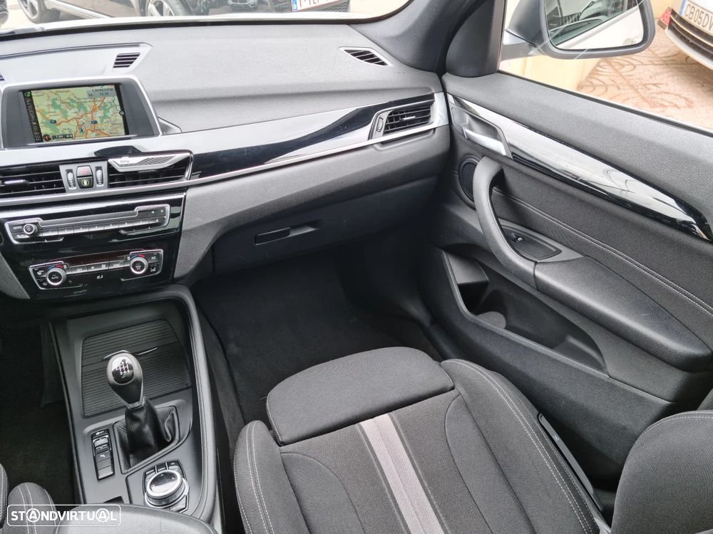 BMW X1 16 d sDrive Line Sport - 26