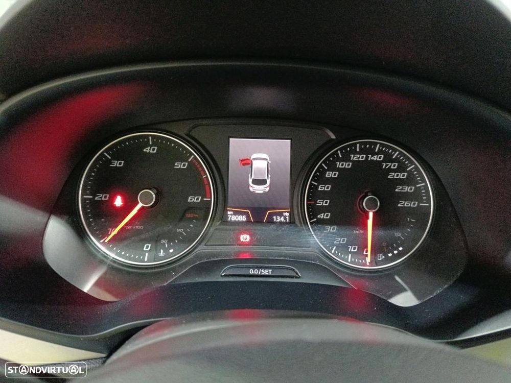 SEAT Leon ST 1.6 TDI Style S/S - 6