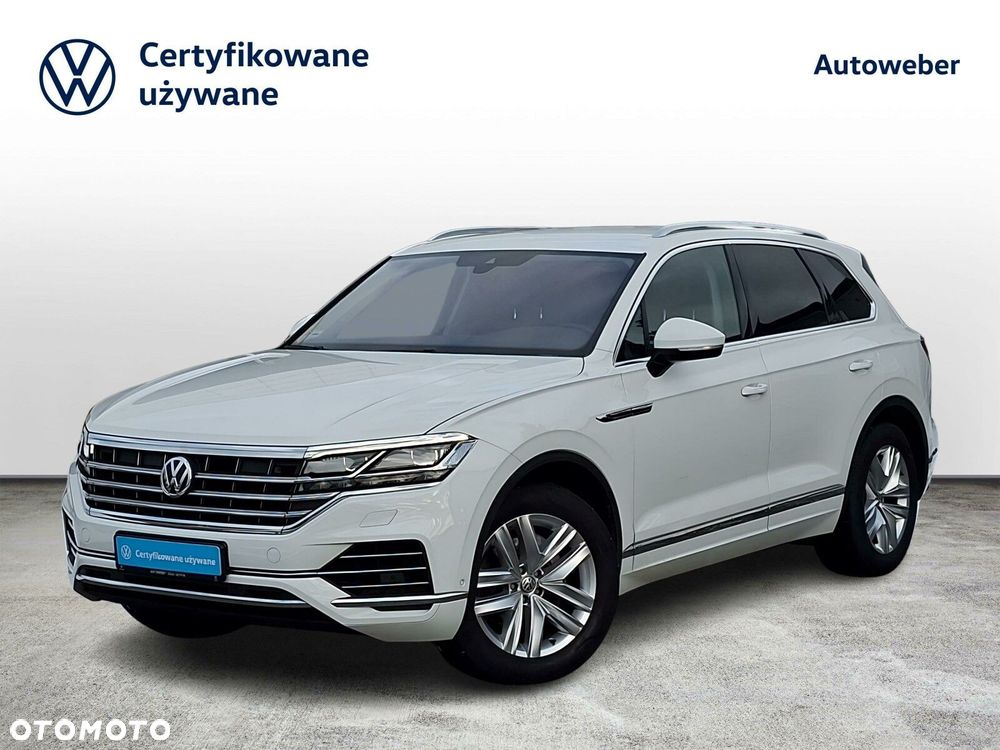 Volkswagen Touareg - 1