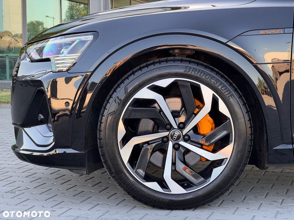 Audi e-tron 55 Quattro S Line - 4