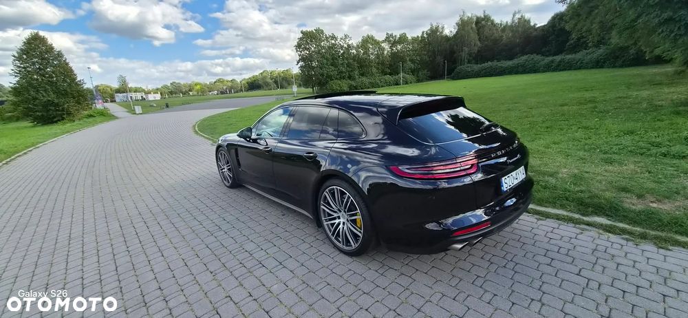 Porsche Panamera 4S Executive - 3
