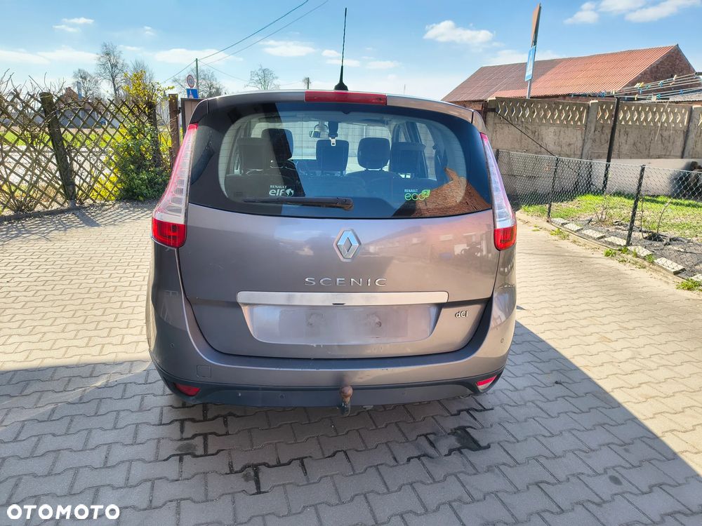Renault Grand Scenic - 9