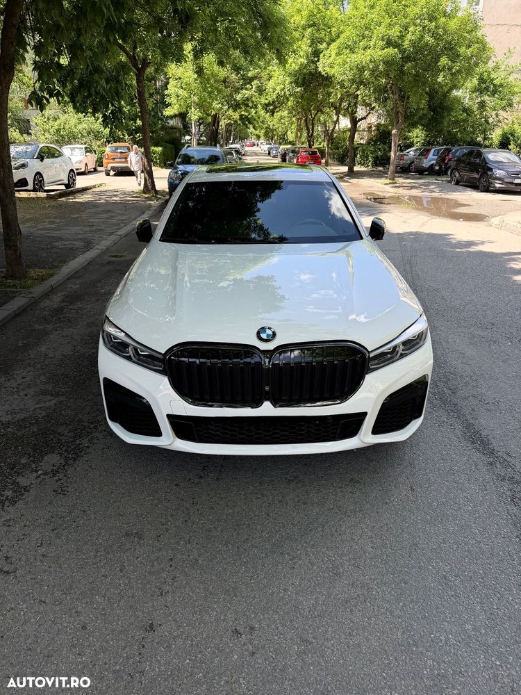 BMW Seria 7 740Li - 8