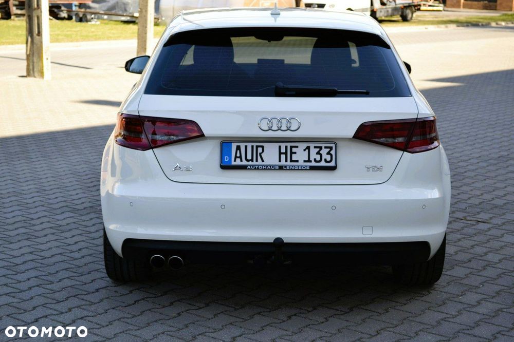 Audi A3 Sportback 2.0 TDI S tronic design - 11