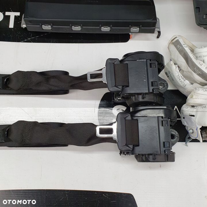 BMW G30 G31 DESKA ROZDZIELCZA KONSOLA KOKPIT PULPIT PODUSZKI AIRBAG AIR BAG PASY KIT SET - 12