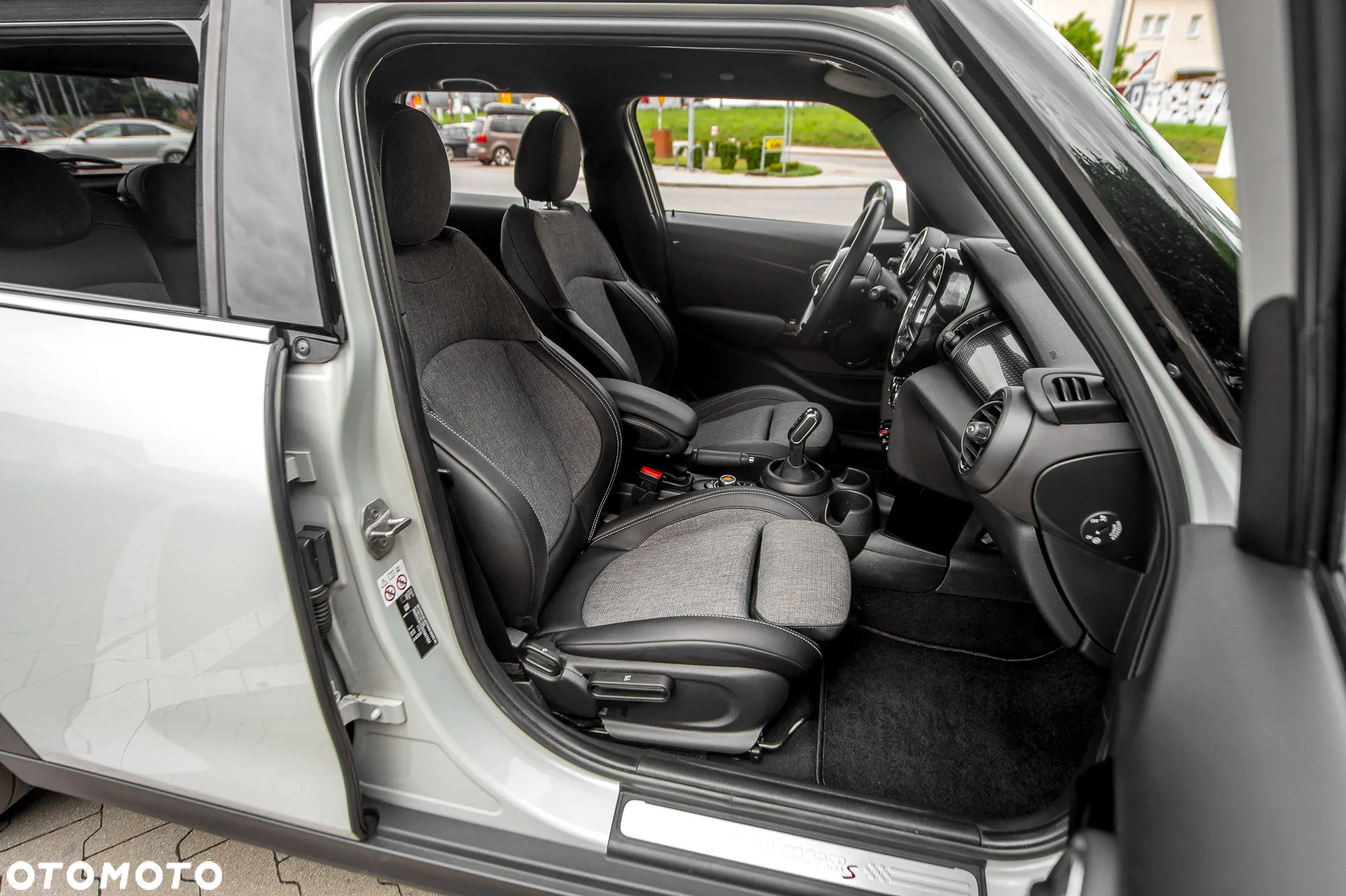 MINI Cooper S - 34