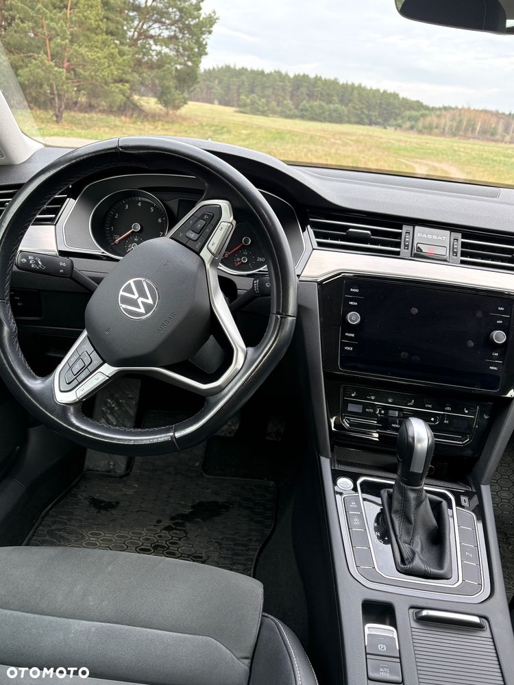 Volkswagen Passat 2.0 TSI Elegance DSG - 10