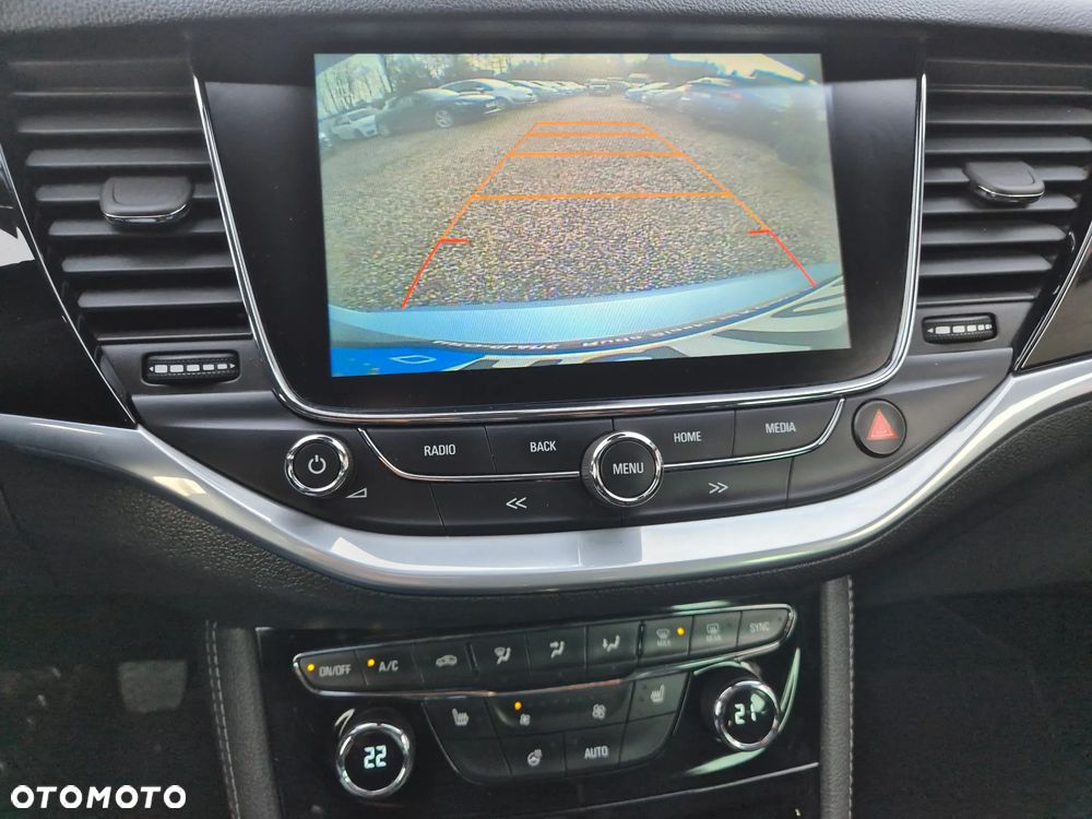 Opel Astra 1.4 Turbo Innovation - 11