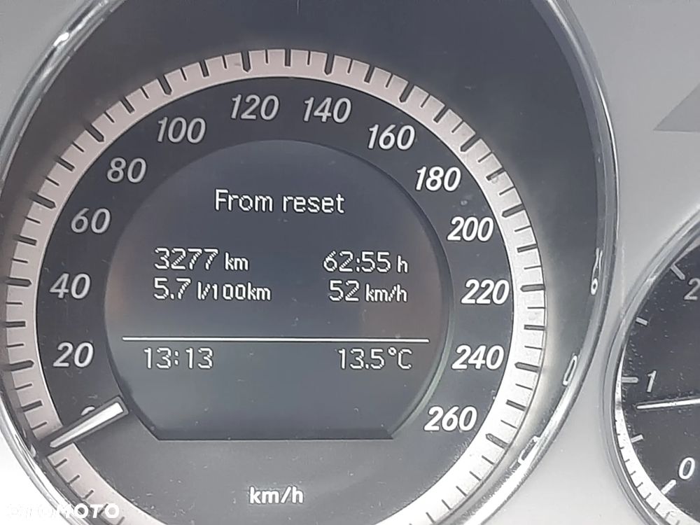 Mercedes-Benz Klasa C 200 CDI BlueEff Avantgarde - 10