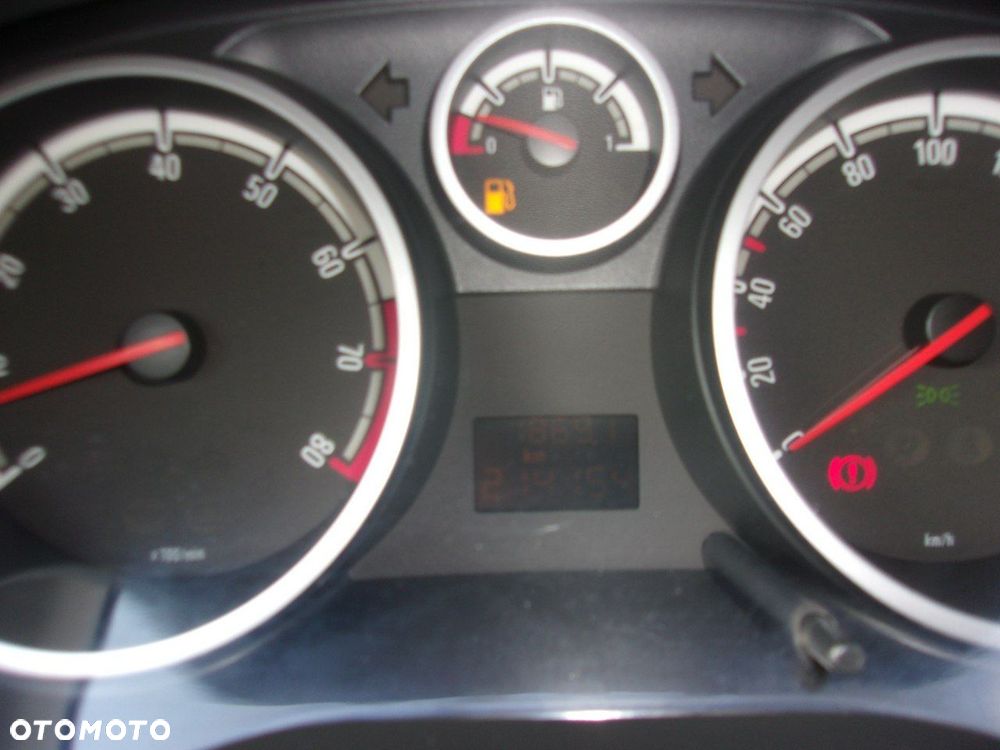 Opel Corsa - 15