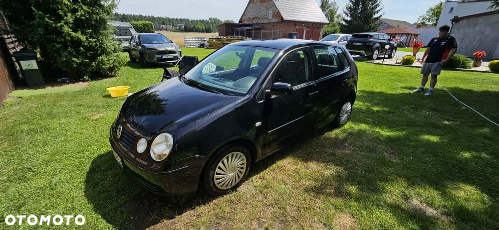 Volkswagen Polo 1.4 16V Comfortline - 9