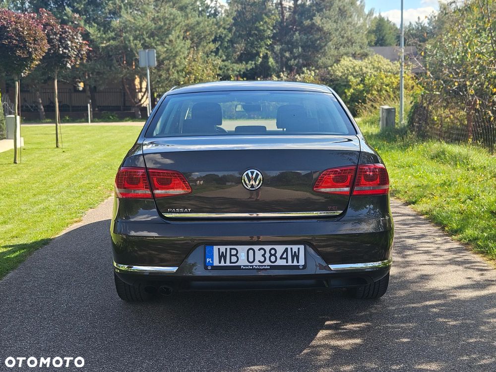 Volkswagen Passat 1.4 TSI BMT Highline - 4