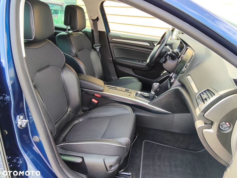 Renault Megane BLUE dCi 150 EDC BOSE EDITION - 25