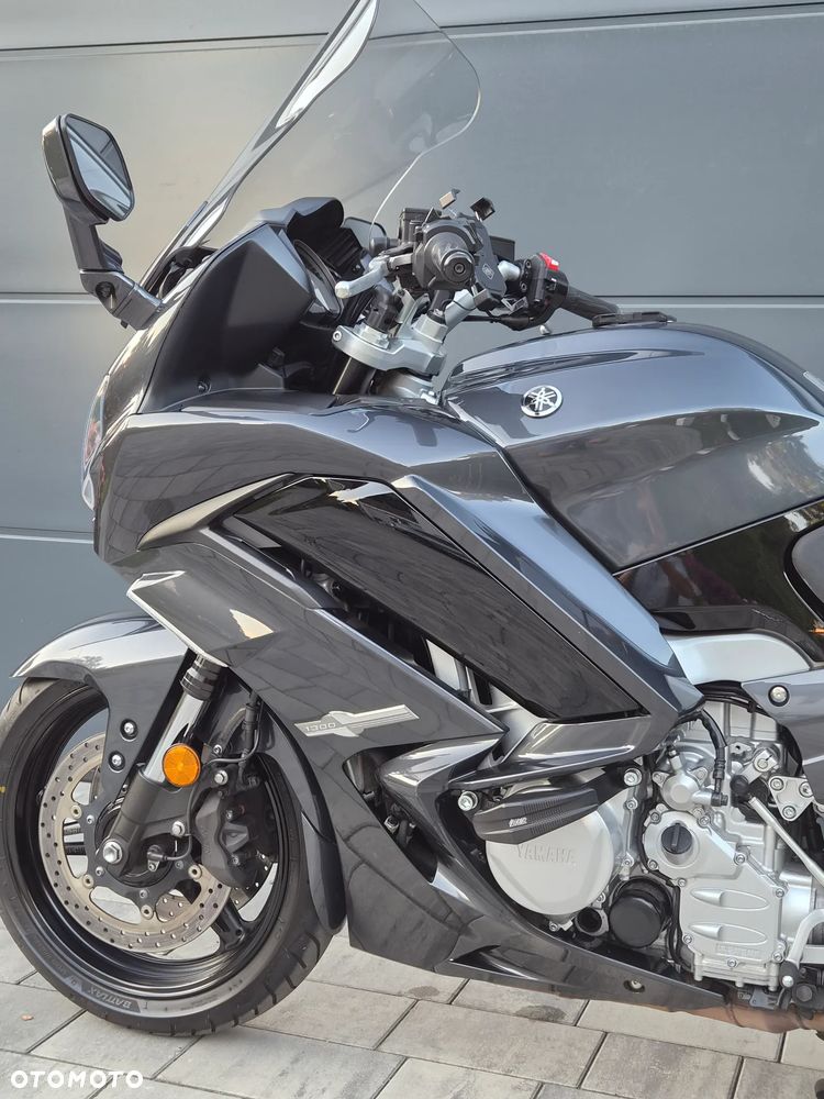 Yamaha FJR - 31