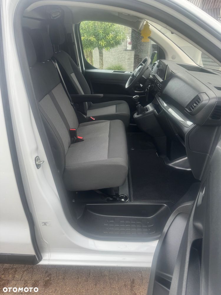 Opel Vivaro - 23