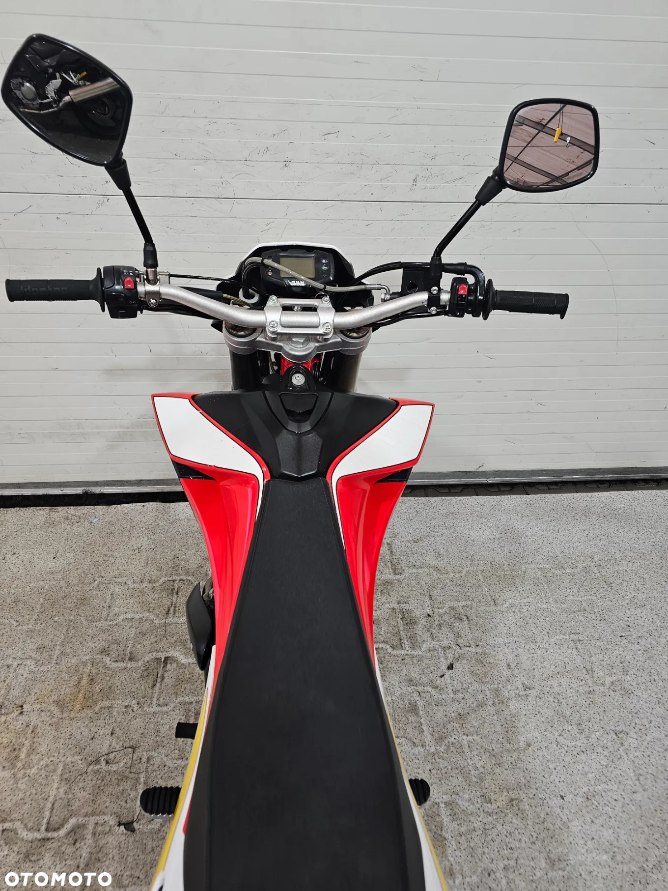 SWM Inny - 28