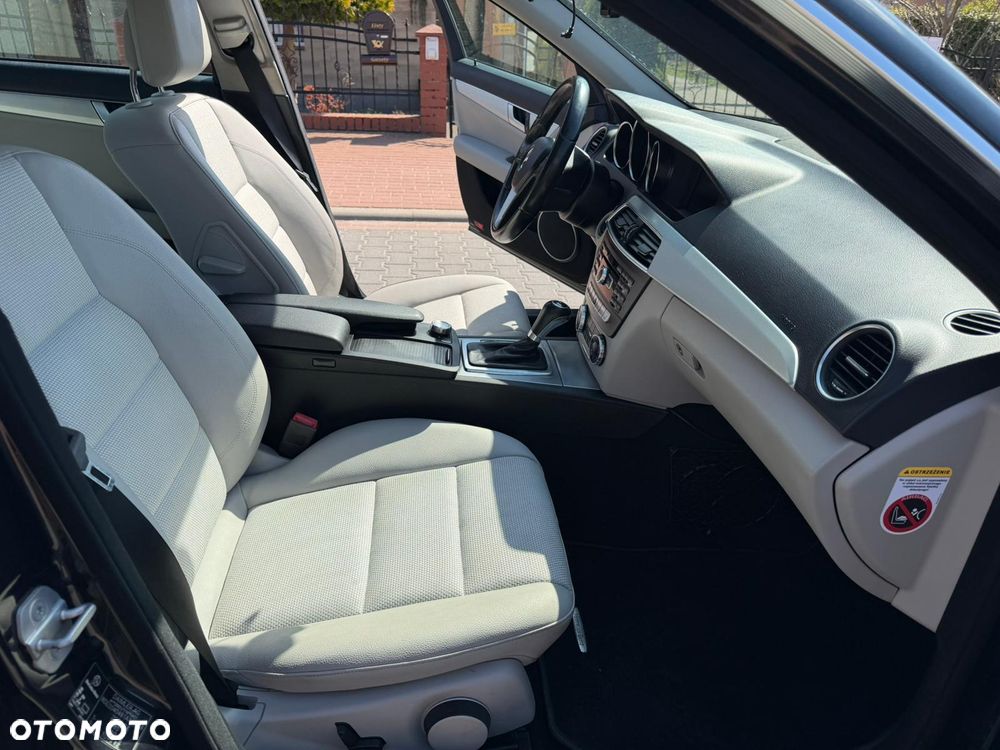 Mercedes-Benz Klasa C - 20