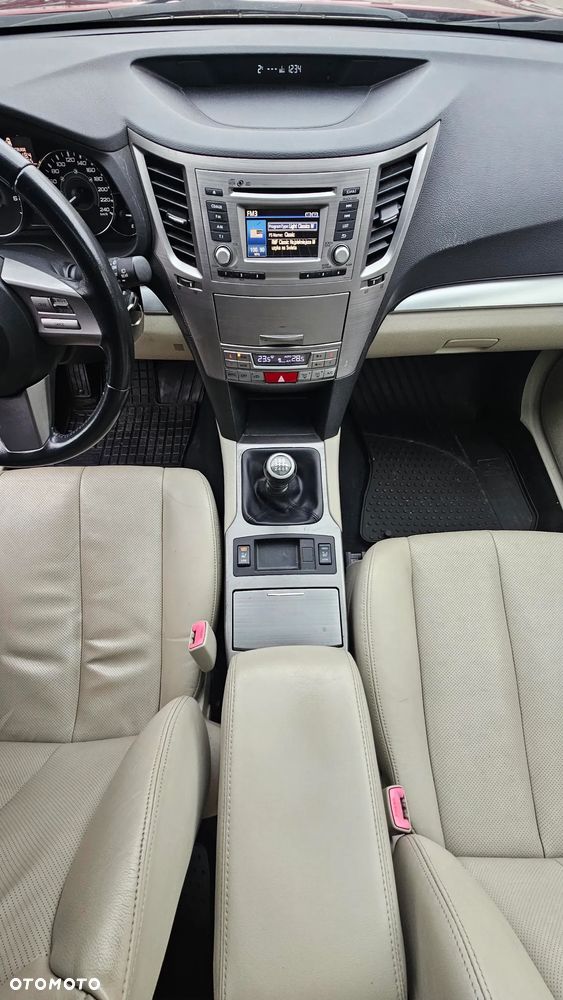 Subaru Legacy 2.0 D Comfort Navi - 14