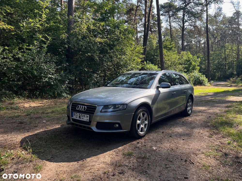 Audi A4 Avant 2.0 TDI DPF Ambition - 9