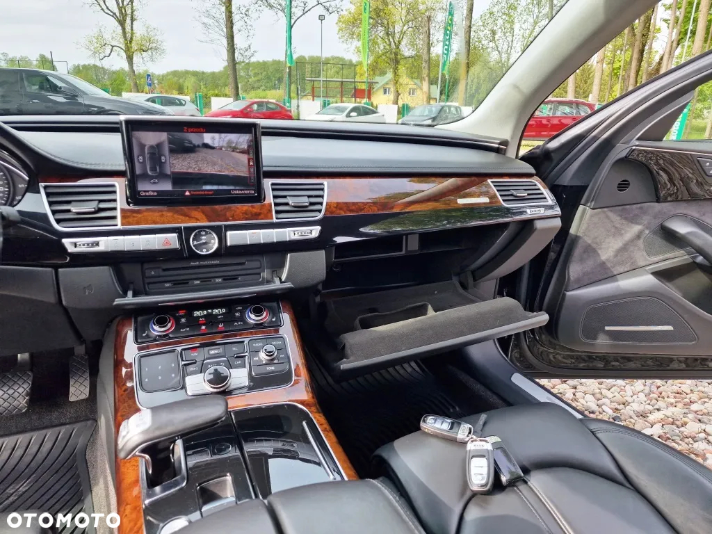 Audi A8 - 13