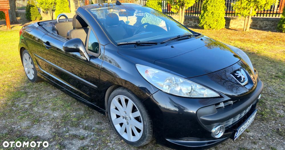 Peugeot 207 CC - 10