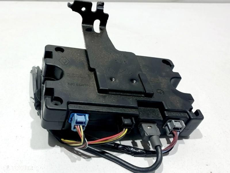 Modul navigatie Renault Laguna 3 facelift (2010-2013) 1.5 dci K9K 846 53287703 - 2