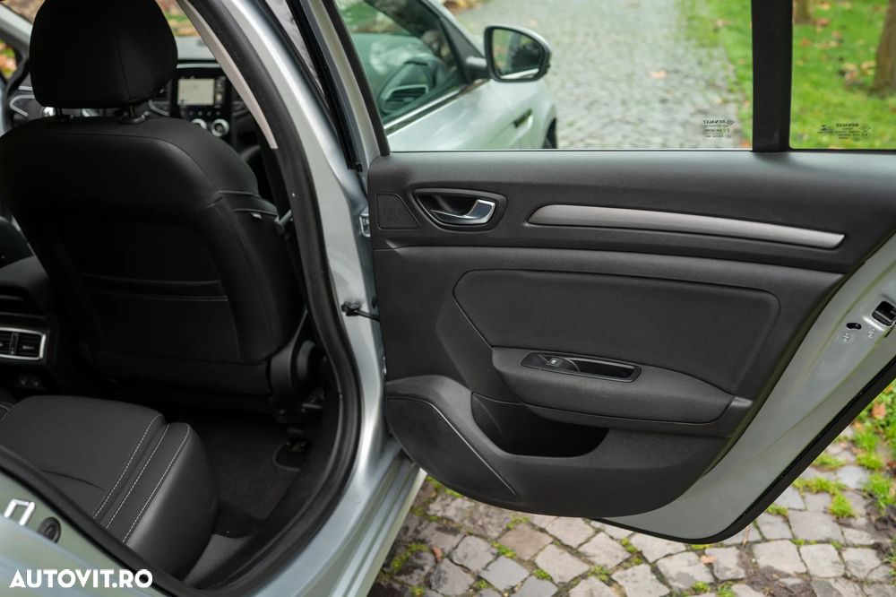 Renault Megane BLUE dCi EDC Limited - 24