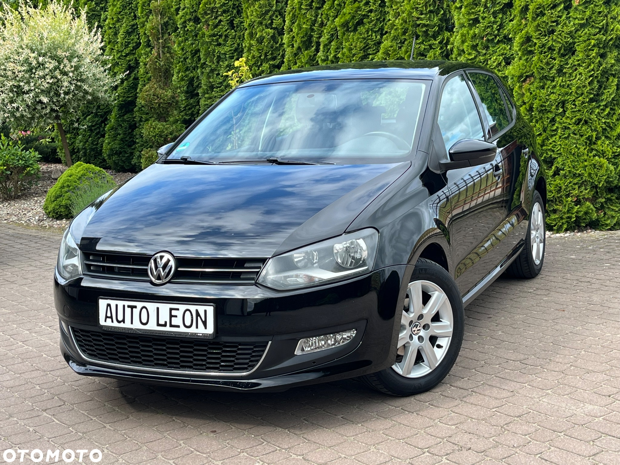 Volkswagen Polo 1.2 TSI Blue Motion Technology Comfortline - 2