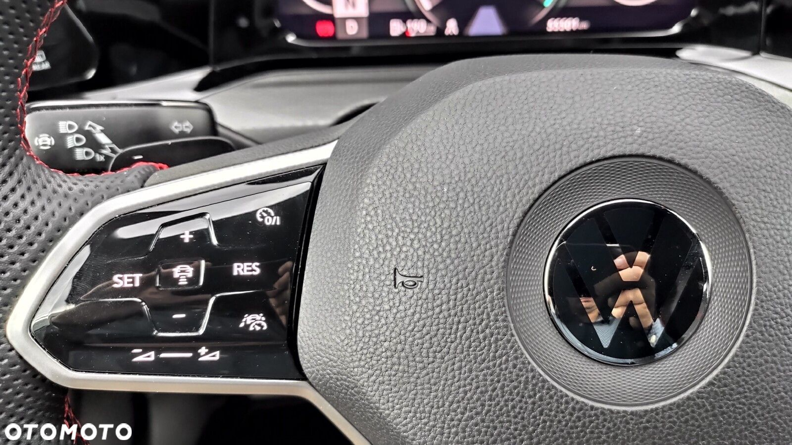 Volkswagen Golf - 12
