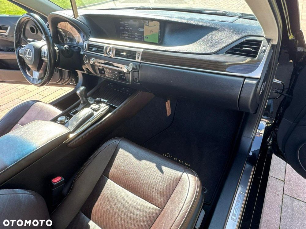 Lexus GS - 8