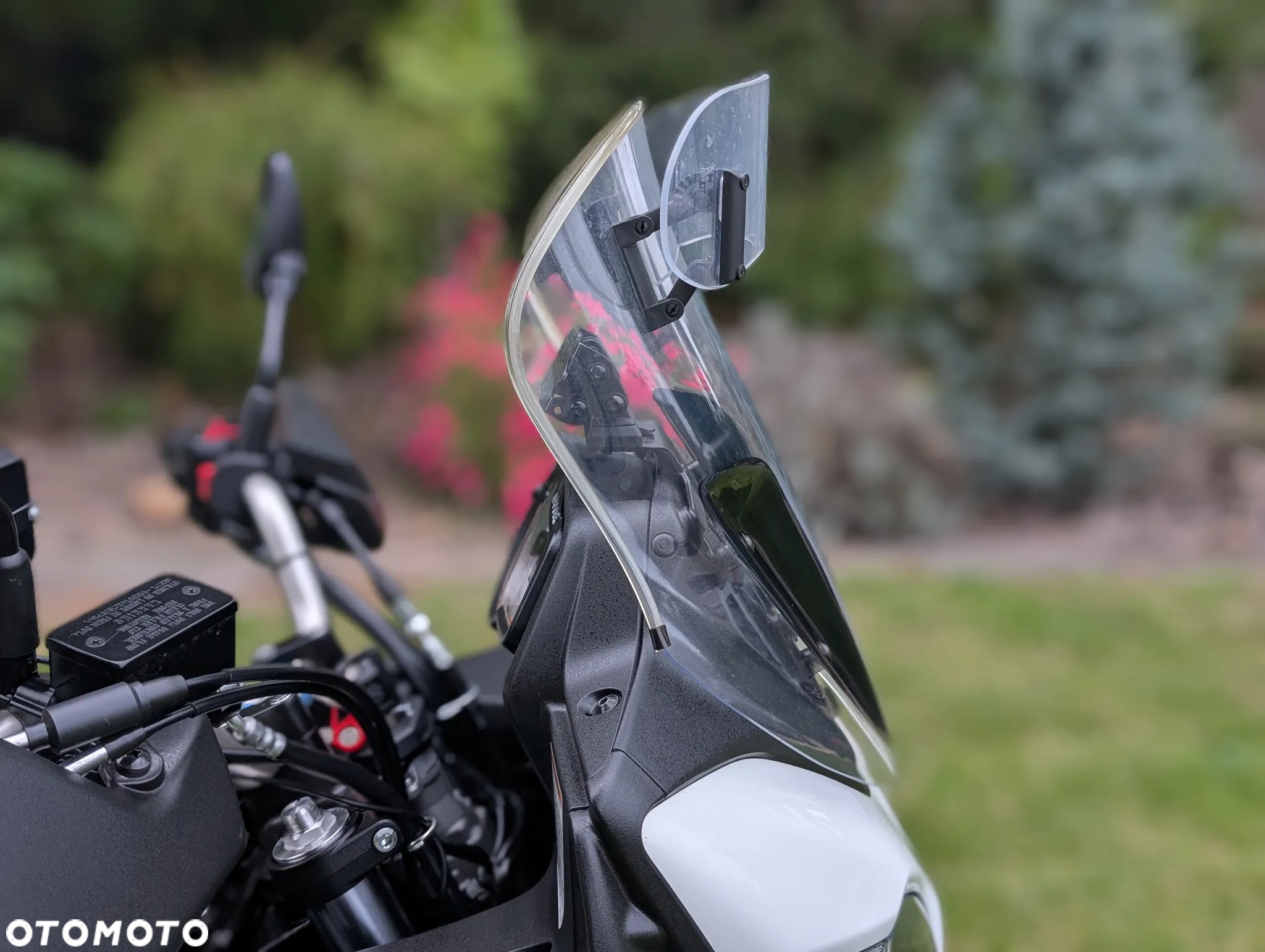 Suzuki V-STROM - 28