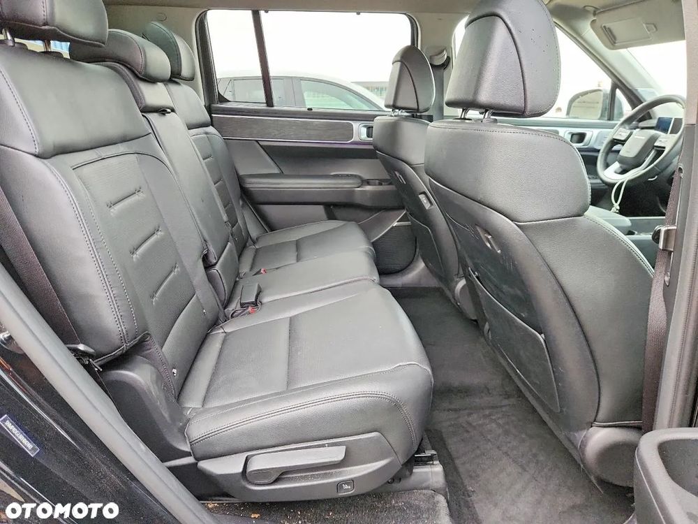 Hyundai Santa Fe - 9