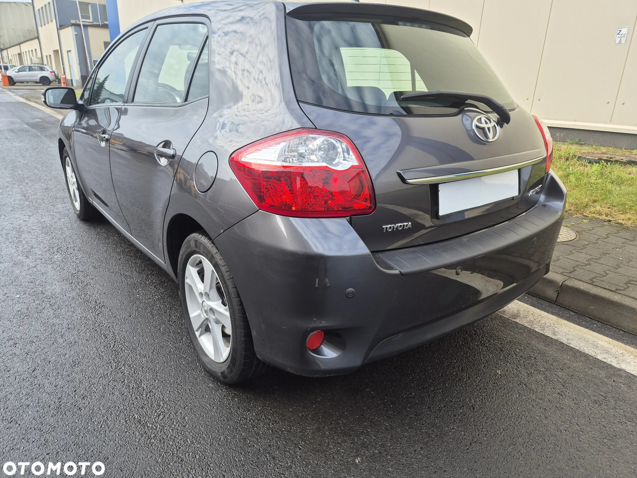 Toyota Auris 1.6 Executive - 4