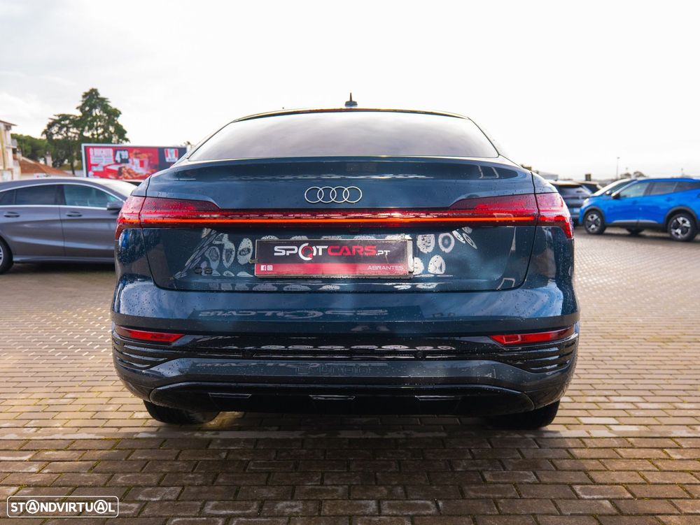 Audi Q8 e-Tron Sportback 55 quattro Advanced - 8