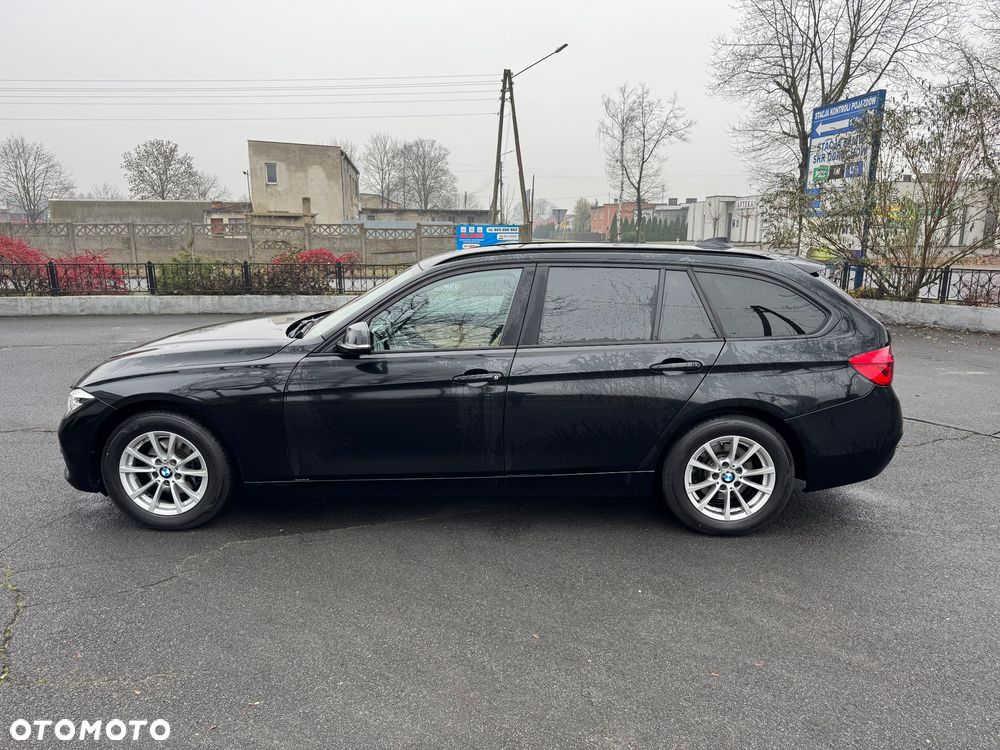 BMW Seria 3 320i Luxury Line - 4