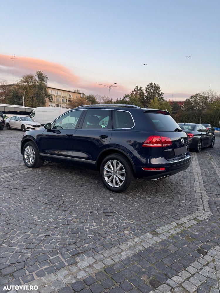 Volkswagen Touareg - 5