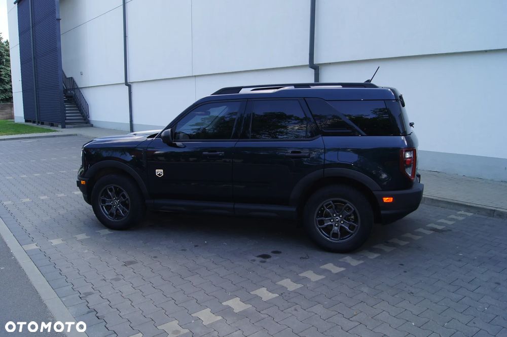 Ford Bronco - 2