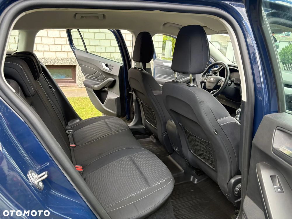 Ford Focus 1.5 EcoBlue STart-Stopp-System TITANIUM - 16