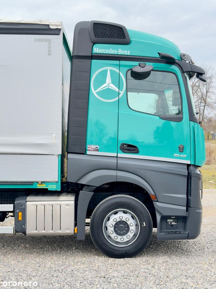 Mercedes-Benz ACTROS 1843 / BURTO-FIRANKA/ KABINA TYPU SALONKA / WINDA  / WIRTUALNY KOKPIT / KAMERY / NOWE OPONY / 18PALET / 8TON ŁADOWNOŚCI / AUTOMAT / DUŻY SILNIK  / SYPIALKA / SERWISOWANY / 2021 / JAK NOWY  / E6 - 8