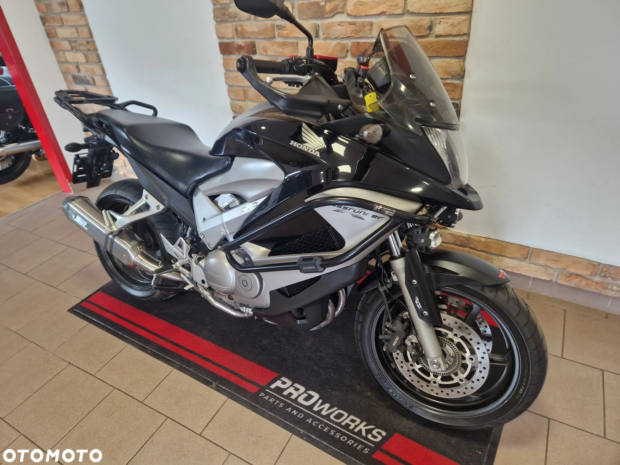 Honda VFR - 19