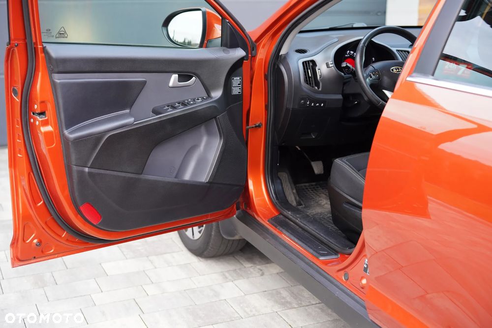 Kia Sportage 2.0 CRDI XL - 13