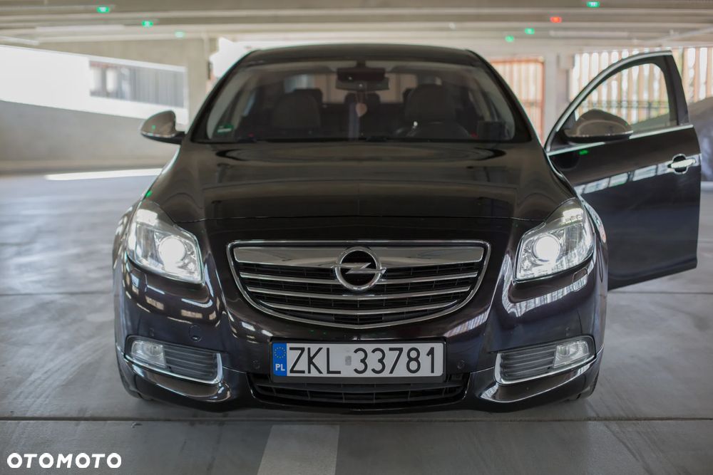 Opel Insignia 2.8 Turbo 4x4 Cosmo - 2