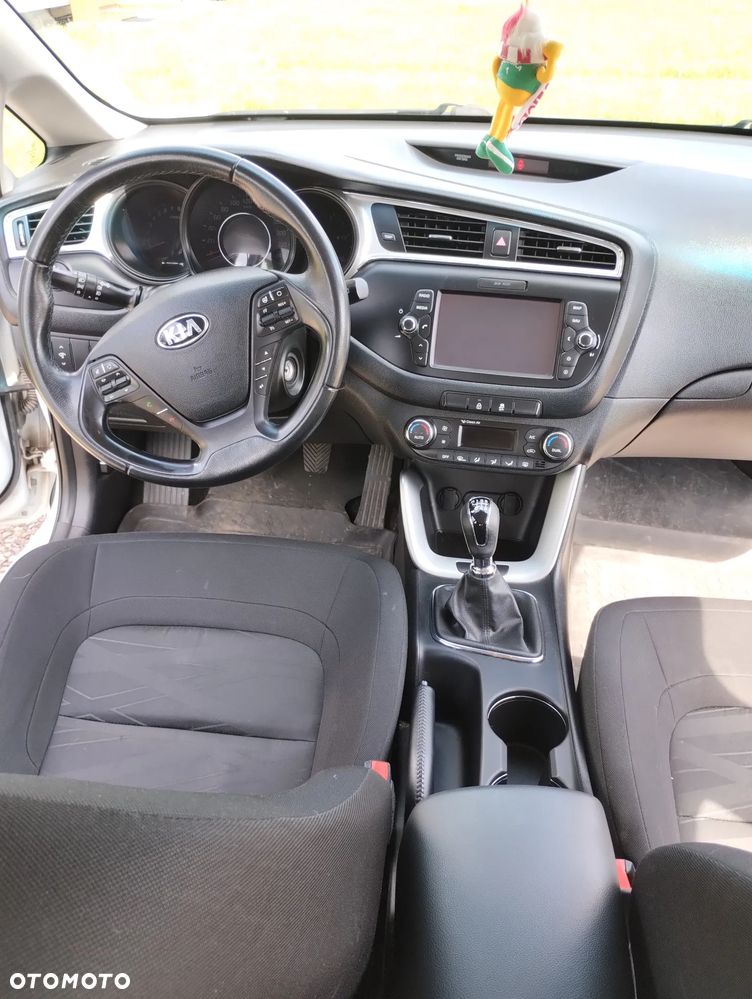 Kia Ceed 1.4 M - 21